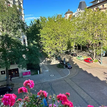 Apartment Hegelstraße, Prachtstraße Der Gründerzeit