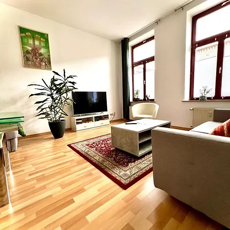 Appartement Hegelstrasse 19, Prachtstrasse Der Gruenderzeit *